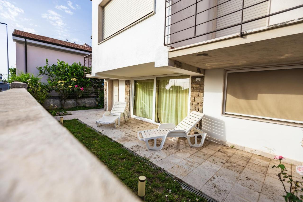Casa Summer Cecina  Bagian luar foto